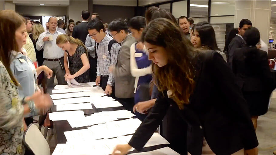 MBA students attend consulting career fair